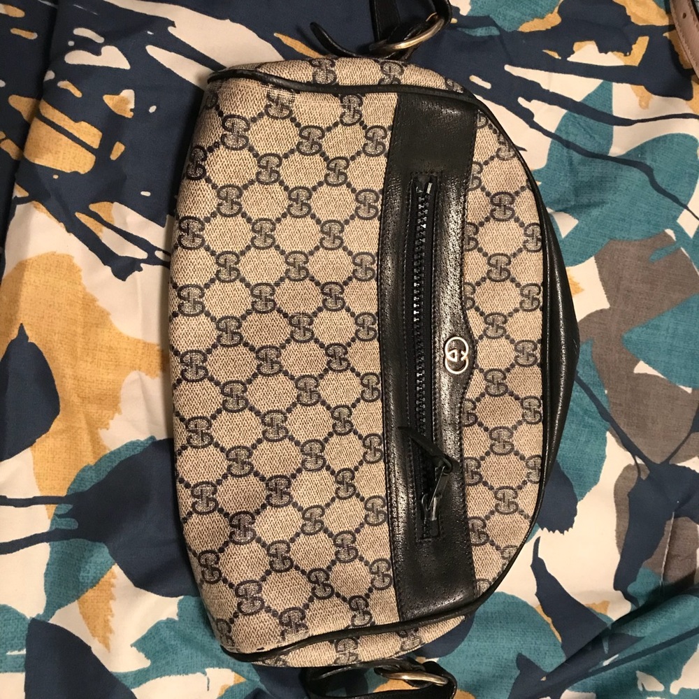 Gucci purse